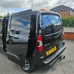 2020 Citroen Berlingo 1000 ENTERPRISE M BLUEHDI S/S(.Black). Panel Van Diesel Manual - Image 5