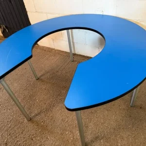 Childrens Kids Blue Round Table Desk for Schools/Classes/Groups/Parties etc Keyhole Table Shape - Image 3
