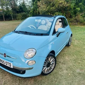 Fiat 500C Lounge Convertible £20 road tax full service history cheap insurance - Image 2