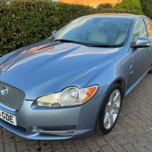 2008 Jaguar XF 3.0i Premium – Smooth, Stylish, Long MOT Until 2026 - Image 4
