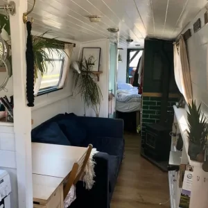 42ft Houseboat with London Residential Mooring
