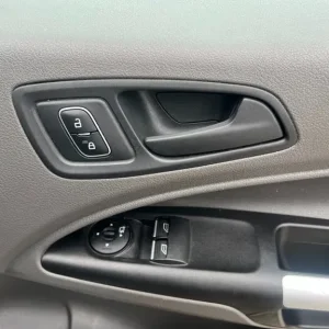 2021 Ford Transit Connect 1.5 EcoBlue 100ps Trend D/Cab Van PANEL VAN Diesel Manual - Image 3