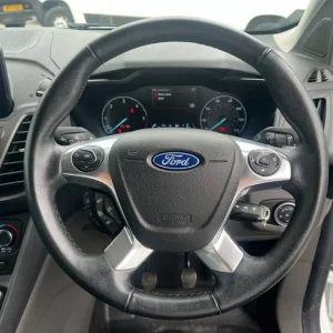 2021 Ford Transit Connect 1.5 EcoBlue 100ps Trend D/Cab Van PANEL VAN Diesel Manual - Image 5