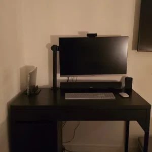 Ikea Micke Desk 105x50 RRP £75 - Image 5