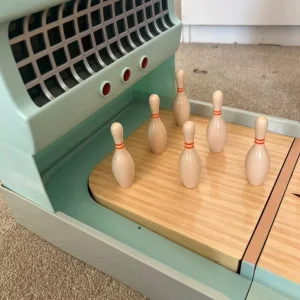 Our generation bowling alley - Image 3