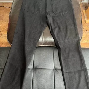 Black Straight-Leg Jeans UK Waist 36 – Discounted Price For Today! 🚀 - Image 4