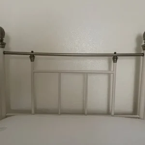 Single bed with drawers/headboard/mattress - Image 3