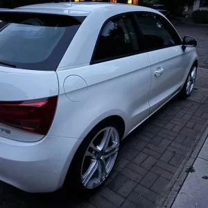 Audi A1 Hatchback 2011 Manual 3 Doors - Image 4