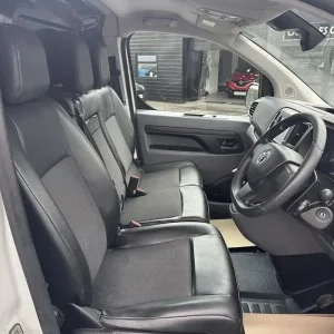 2022 Vauxhall Vivaro Turbo D 2900 Sportive L2H1 Euro 6 Panel Van Diesel Manual - Image 5