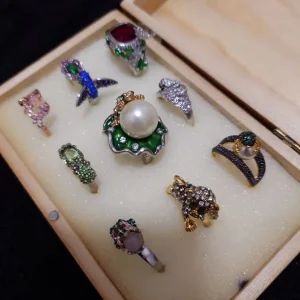 gold & silver ring collection - Image 3