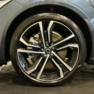 2024 Volvo V90 Ultra, T8 AWD Plug-in hybrid, Electric/Petrol, Dark ESTATE Petrol/Electric Hybrid ... - Image 6