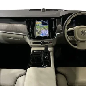 2024 Volvo V90 Ultra, T8 AWD Plug-in hybrid, Electric/Petrol, Dark ESTATE Petrol/Electric Hybrid ... - Image 7