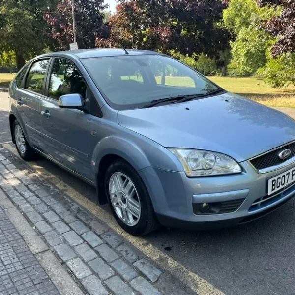 1596 (cc) Ford Focus GHIA