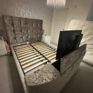 King size tv bed - Image 4