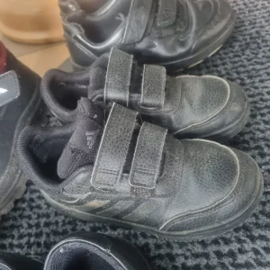 Boys shoes - School and casual - Image 5