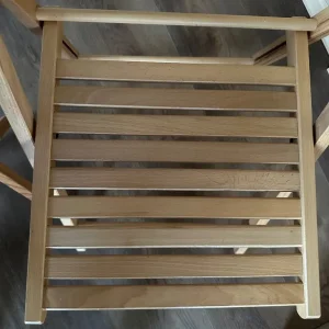 SOLD 2 wooden folding chairs and wooden folding table compact - Image 6