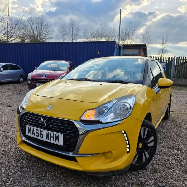 CITROEN DS3 CHIC 1.2 PETROL 2016