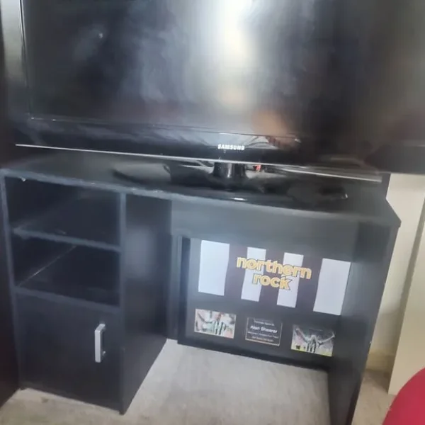 Free Pax Wardrobe and Computer Desk