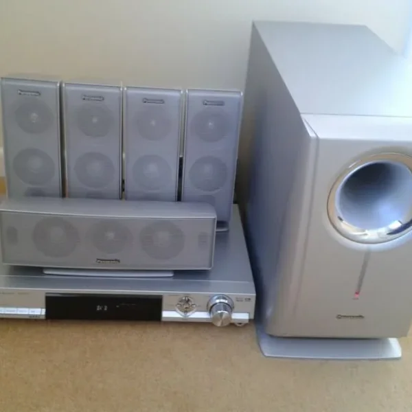 Panasonic Home Theater Sound Control Receiver SA-HT05,Subwoofer and Surround Speakers!