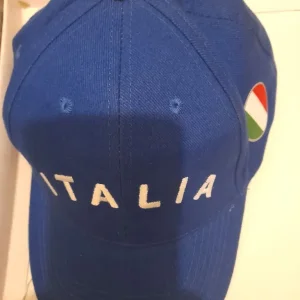 Job lot of football caps - Image 6