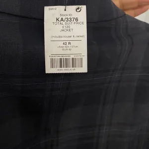 Brand new suit jacket - Image 3
