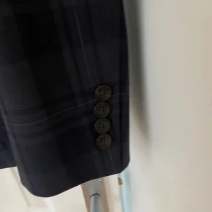 Brand new suit jacket - Image 8