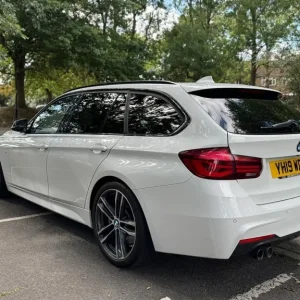 2019 BMW 3 Series 320i M Sport Shadow Edition 5-door Estate - Image 7