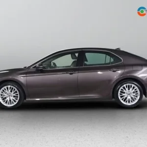 2021 Toyota Camry 2.5 VVT-h Excel CVT Euro 6 (s/s) 4dr Saloon PETROL/ELECTRIC Automatic - Image 8