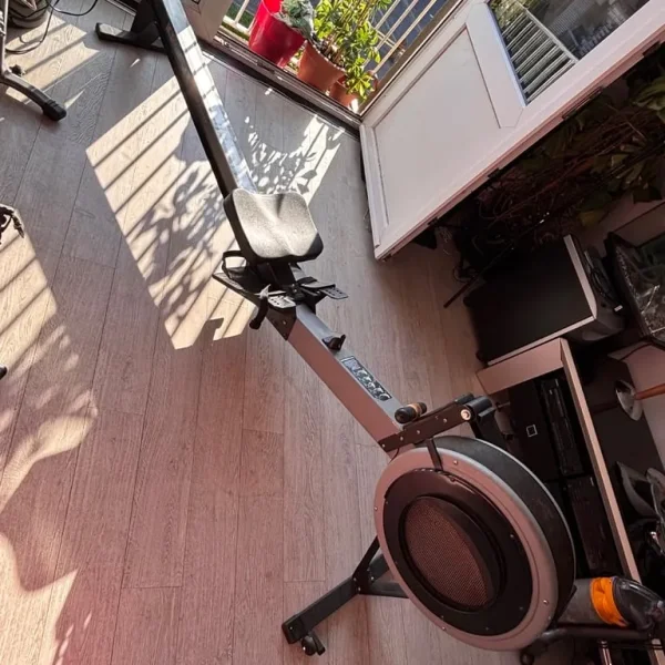 Rowing Machine, great condition