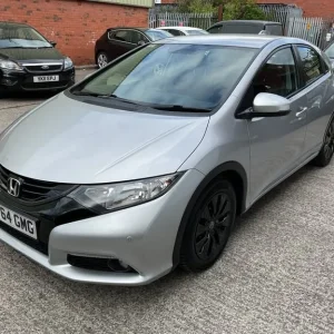 2014 Honda Civic I-DTEC SE Plus Diesel Hatchback - Image 5