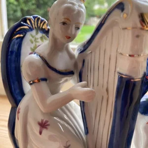 3 fine china figures, see photos - Image 8