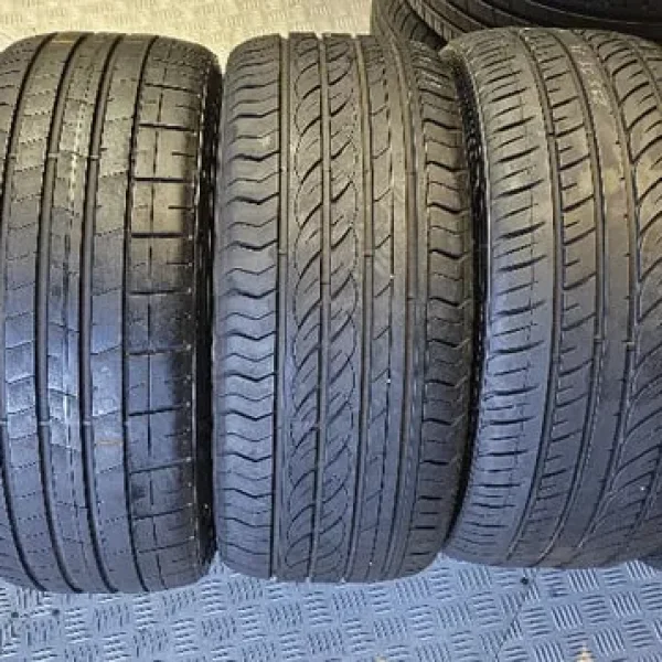 3 x 235/35 ZR 19 tyres Dunlop Evergreen Joyroad
