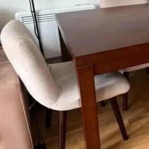 High Quality Chairs - Image 3