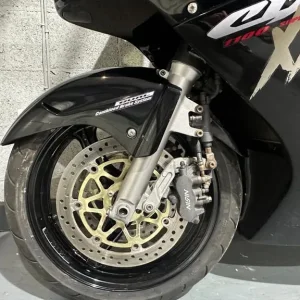 Honda CBR1100 Blackbird 2003 - Image 5