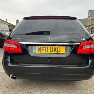 2011 Mercedes E220 CDI BlueEFFICIENCY SE Estate - Image 6