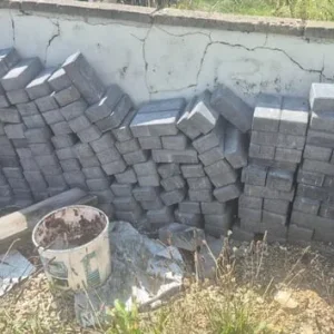 Grey paving bricks - Image 2