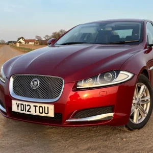 2012 Jaguar XF 3.0 Luxury S.E 4dr Auto Diesel - Image 2
