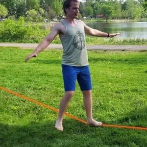 Slackline set with bands and ratchets