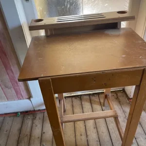 Vintage school desk - Image 3