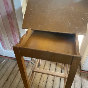 Vintage school desk - Image 5