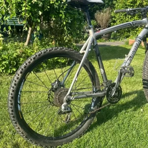 Specialized Hardrock Pro Mountain Bike - XL Frame - Image 8