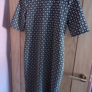 Dorothy Perkins dress size 12 - Image 2