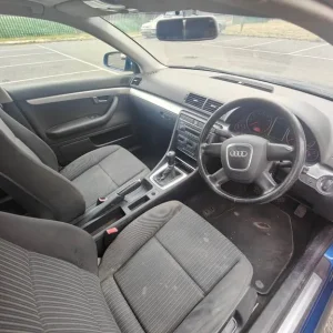 Audi A4 Estate 2006 Manual 5-door ULEZ free - Image 5