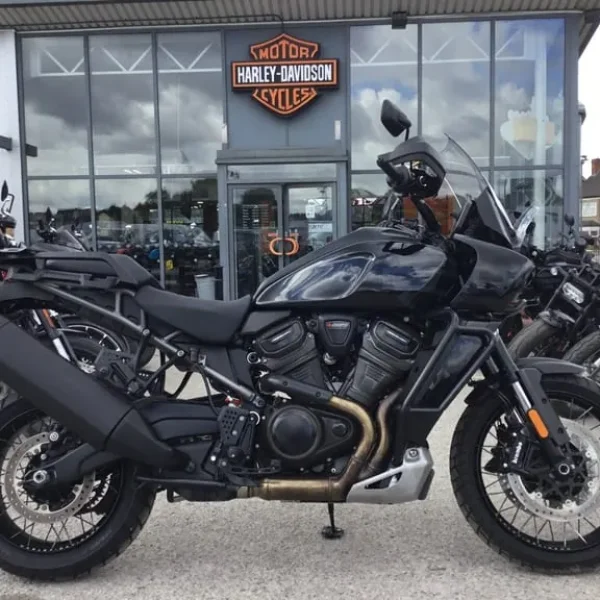 2024 Harley-Davidson Adventure Touring RA1250S Pan America Special Vivid Black Laced Wheels