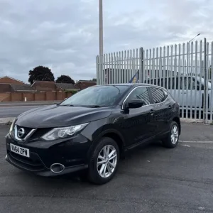2015 Nissan Qashqai 1.5 dCi Acenta+ 5dr Hatchback Diesel Manual - Image 3