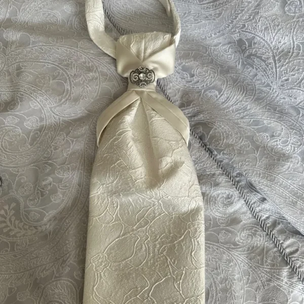 Wedding Tie