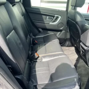2021 Land Rover Discovery Sport 1.5 P300e R-Dynamic SE 5-seater Estate - Image 7