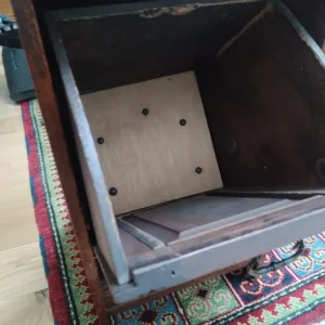 Antique wooden coal box and shovel - Image 3