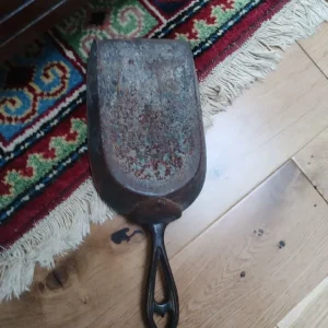 Antique wooden coal box and shovel - Image 4