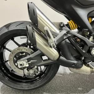Ducati Monster 937 Plus 2021 - Image 7